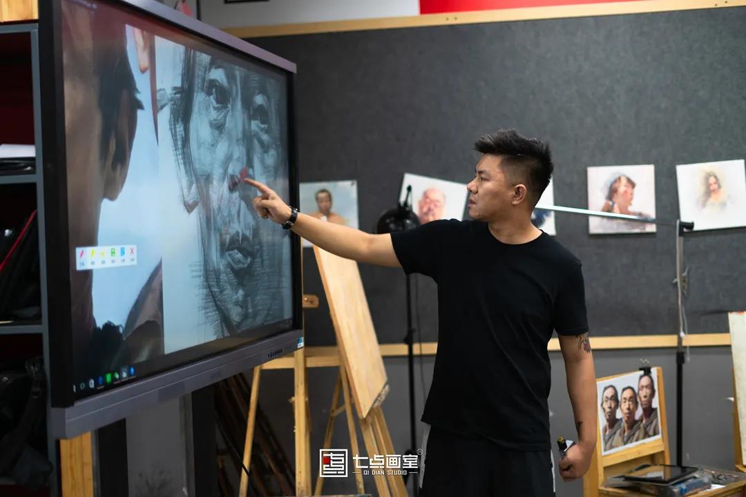 「七点定向班」奔涌吧!乘风破浪的追梦少年们 「七点定向班」奔涌吧!乘风破浪的追梦少年们