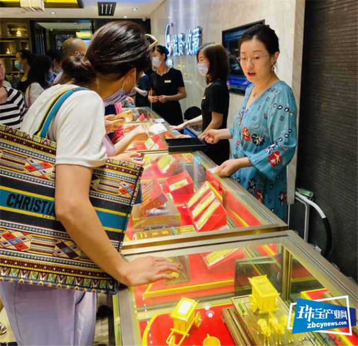 中国黄金推出珠宝消费季,线上线下刺激消费 中国黄金推出珠宝消费季,线上线下刺激消费