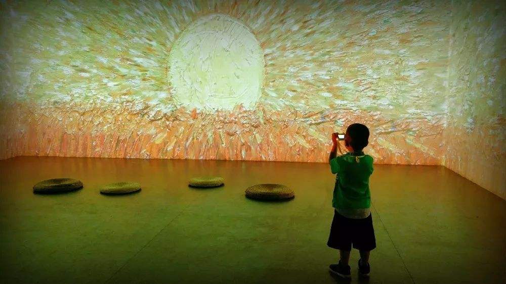 《你,我的缪斯》沉浸式光影艺术展 《你,我的缪斯》沉浸式光影艺术展