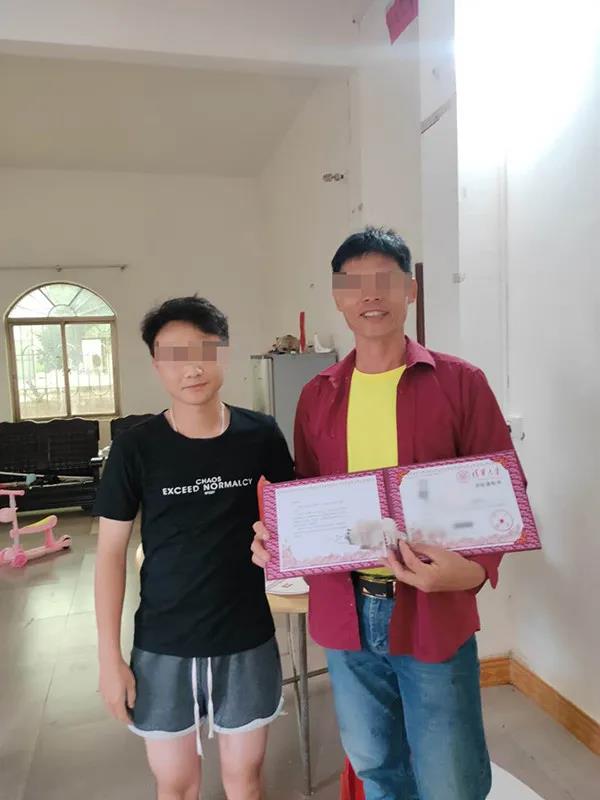 235分考生伪造清华通知书因错别字露馅!想上名校,要先吃得了名校的苦 235分考生伪造清华通知书因错别字露馅!想上名校,要先吃得了名校的苦