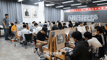 「七点强化班」别在最好的年纪 ,辜负最好的自己! 「七点强化班」别在最好的年纪 ,辜负最好的自己!
