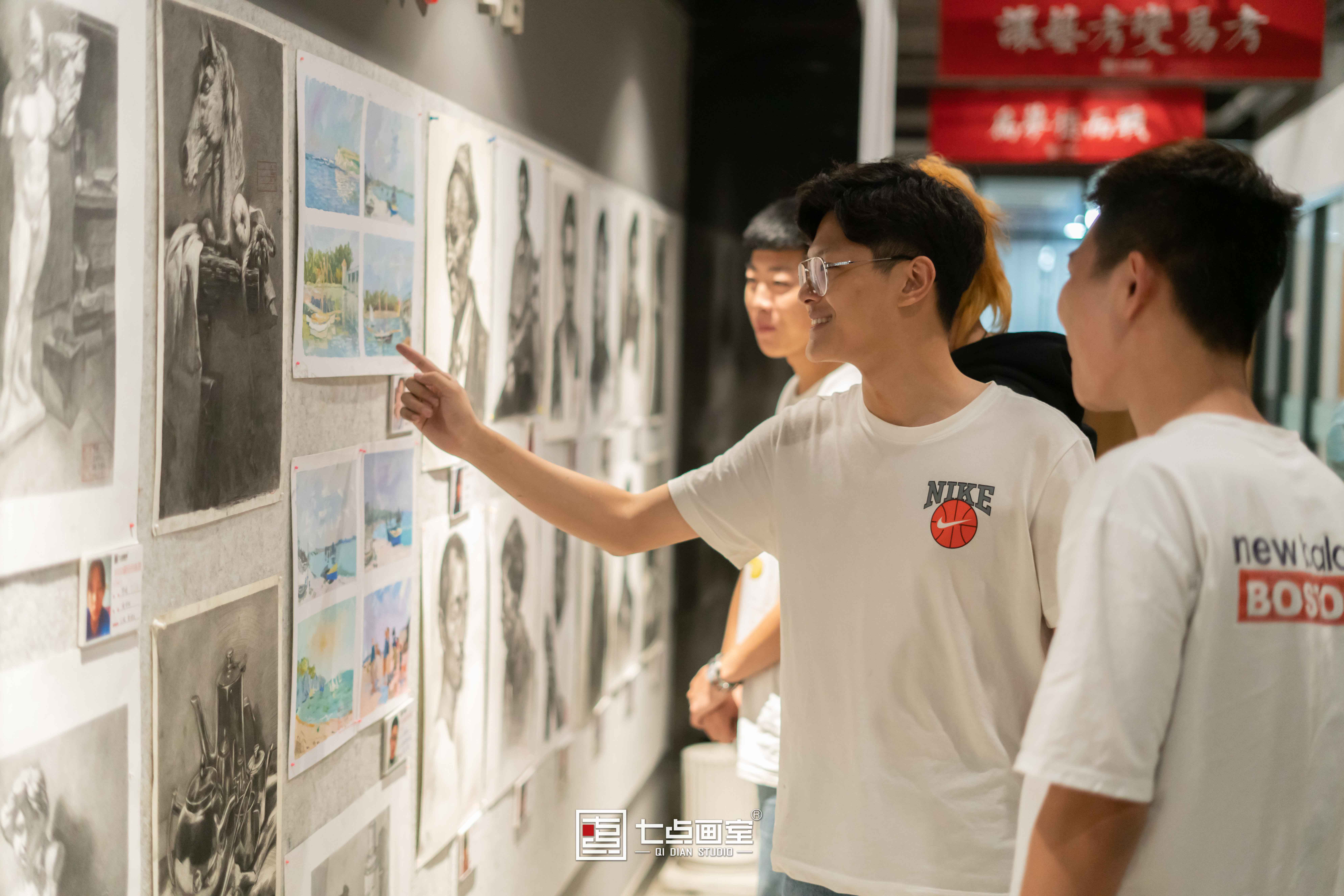 七点定向班作品展《新 · 生》——集训后的首场Show 七点定向班作品展《新 · 生》——集训后的首场Show