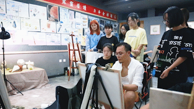 七点定向班作品展《新 · 生》——集训后的首场Show 七点定向班作品展《新 · 生》——集训后的首场Show