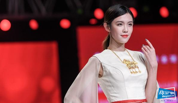 活力湾区城·时尚新宝安 2020世界黄金珠宝时尚潮流发布会暨国际时尚珠宝展在宝安开启 活力湾区城·时尚新宝安 2020世界黄金珠宝时尚潮流发布会暨国际时尚珠宝展在宝安开启