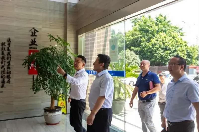 热烈祝贺2020年全国烧碱技术年会顺利闭幕,张文雷秘书长造访重庆博张 热烈祝贺2020年全国烧碱技术年会顺利闭幕,张文雷秘书长造访重庆博张
