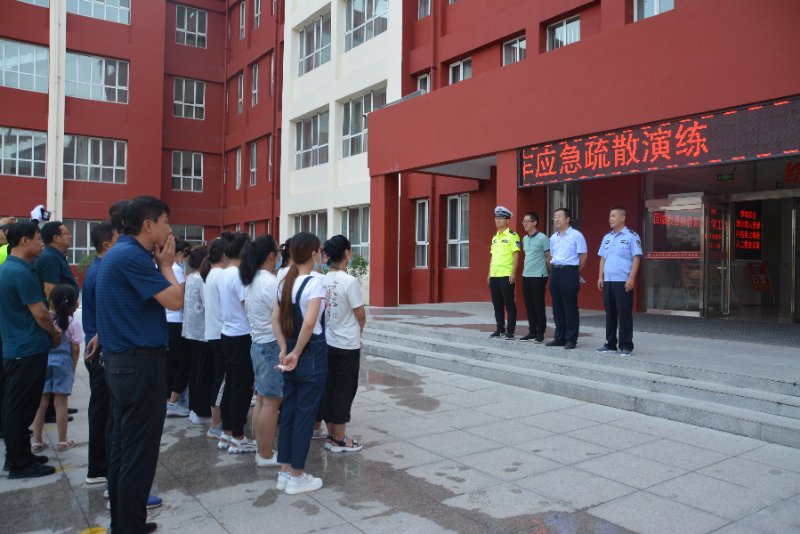 太原分中心为河曲县教育系统开展消防演习