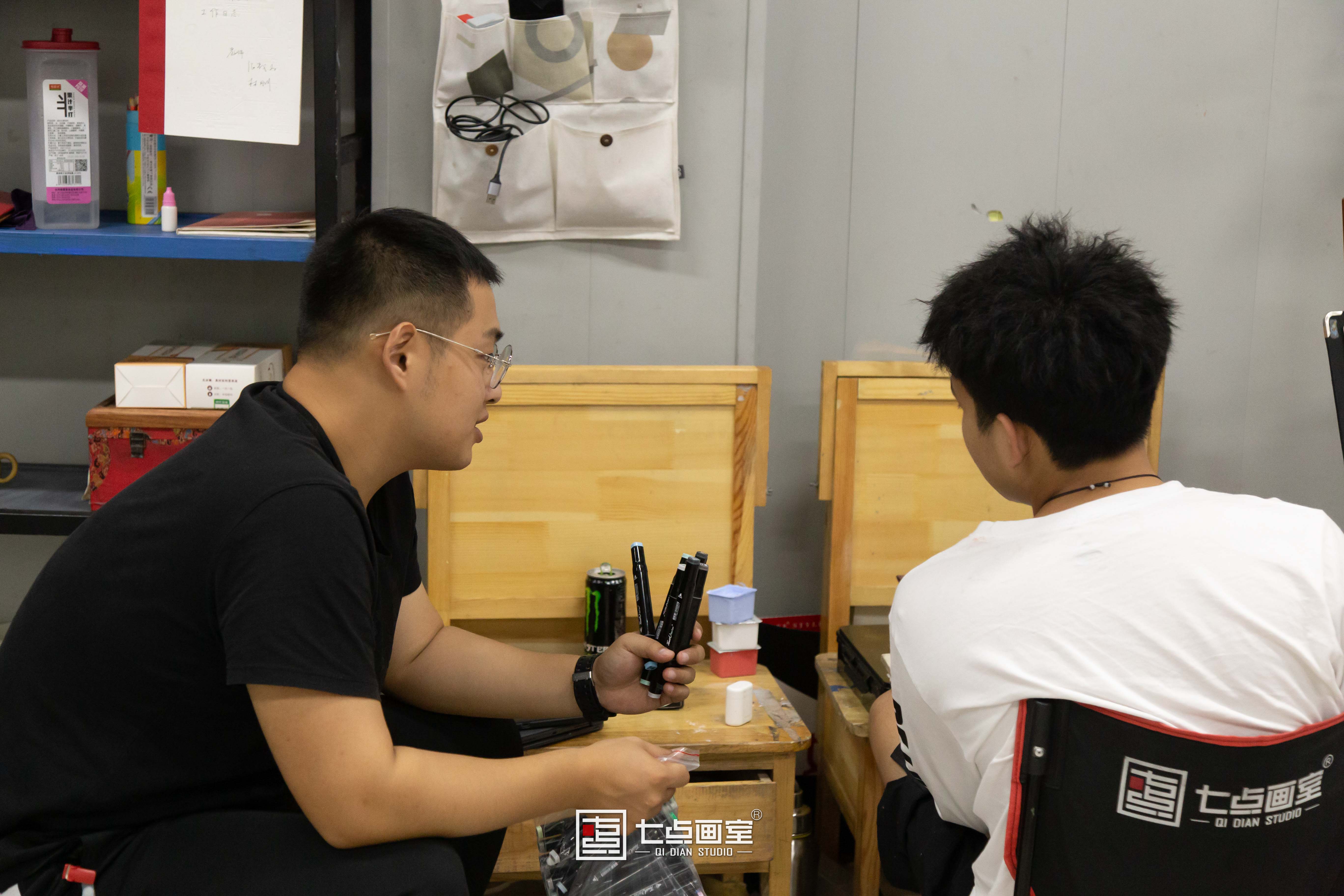 七点「设计基础课」为梦想努力的你们都很酷 七点「设计基础课」为梦想努力的你们都很酷