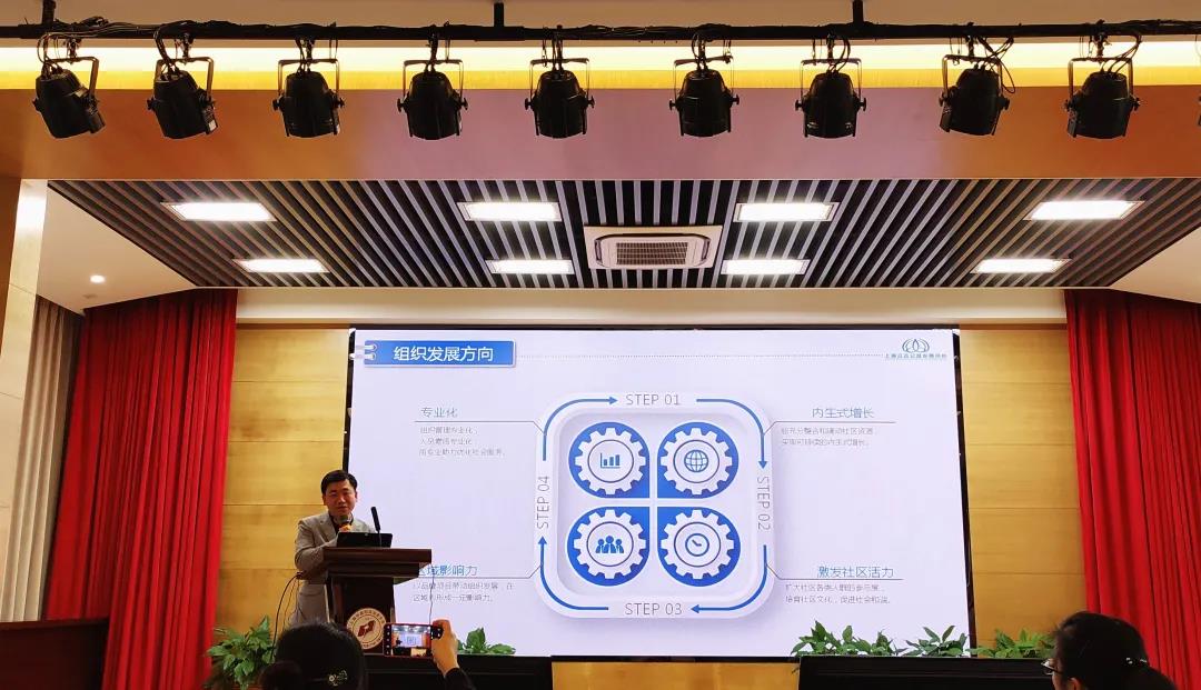从警察到律师的转变:走出舒适圈,做一个有温度的法律人 从警察到律师的转变:走出舒适圈,做一个有温度的法律人