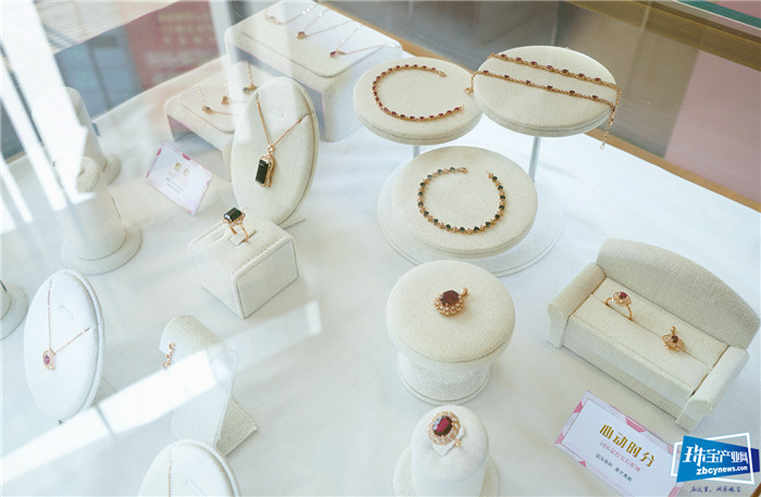 金弘珠宝2020新品展在水贝金座举行 金弘珠宝2020新品展在水贝金座举行