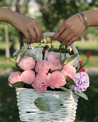 你负责告白 我负责送花 你负责告白 我负责送花