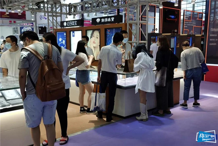 珠宝展最后一天,来听听参展商的心声 珠宝展最后一天,来听听参展商的心声