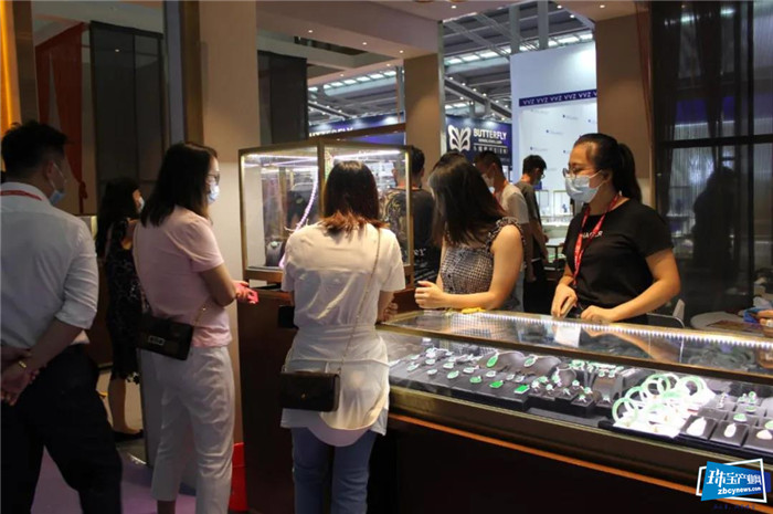 珠宝展最后一天,来听听参展商的心声 珠宝展最后一天,来听听参展商的心声