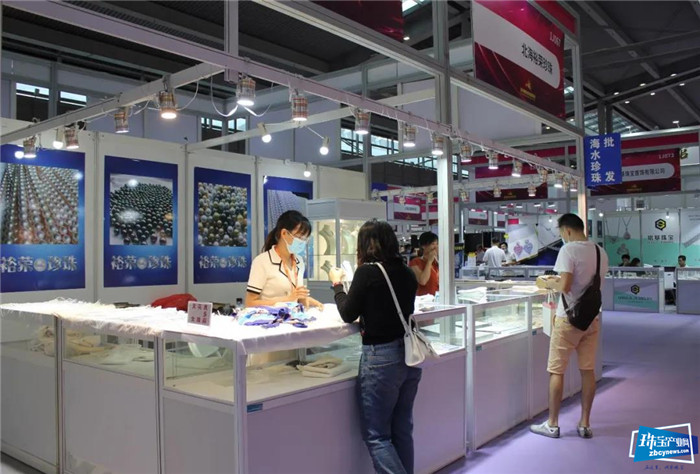 珠宝展最后一天,来听听参展商的心声 珠宝展最后一天,来听听参展商的心声