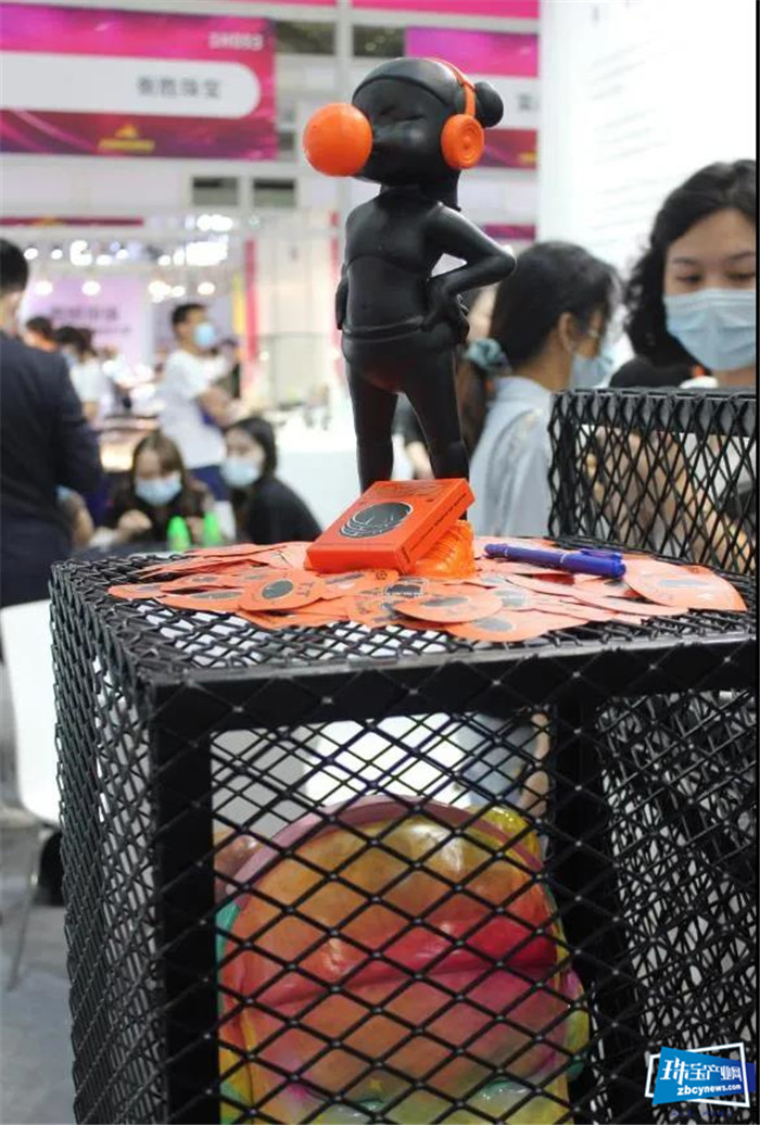 珠宝展最后一天,来听听参展商的心声 珠宝展最后一天,来听听参展商的心声