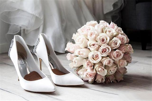 希腊脚型必看，教你高跟婚鞋怎么挑？