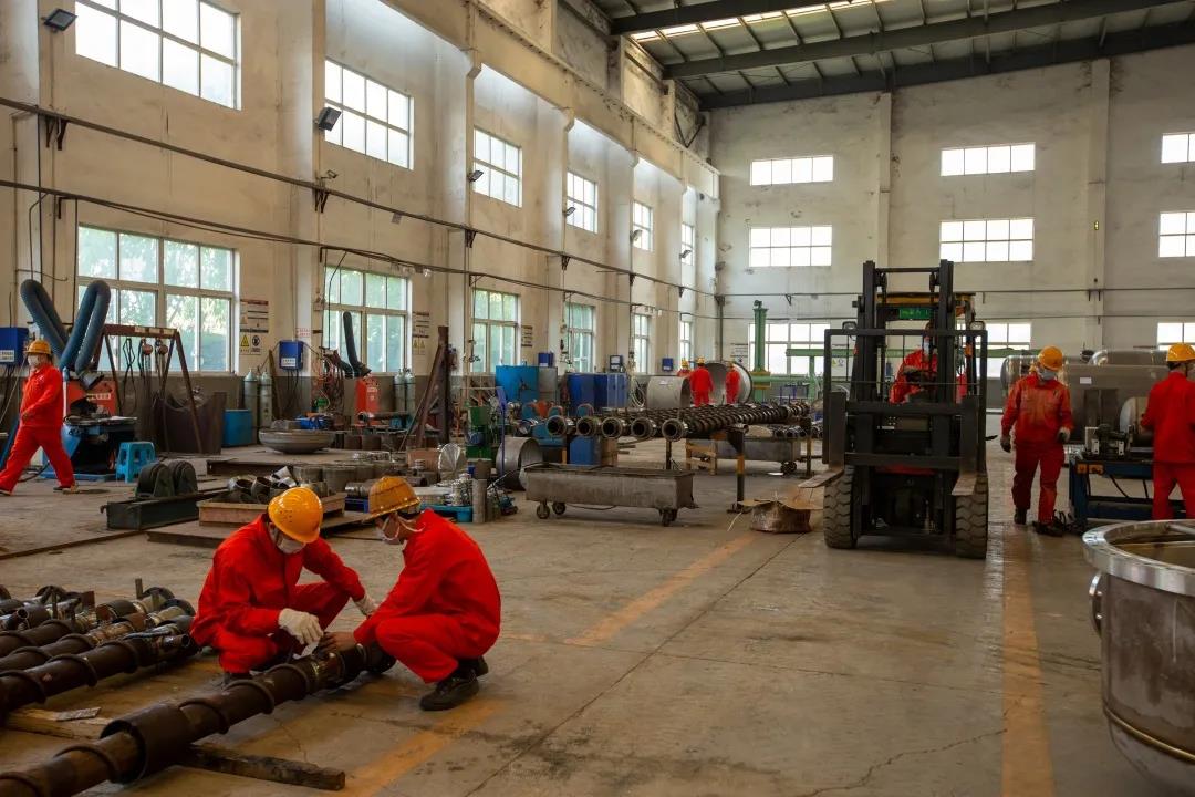 The people's daily report on the symposium quoted an interview by Zhang Jian, chairman of the board The people's daily report on the symposium quoted an interview by Zhang Jian, chairman of the board