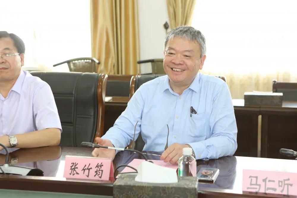 广州铁路职业技术学院与浪潮集团、时汇信息签署三方战略合作协议