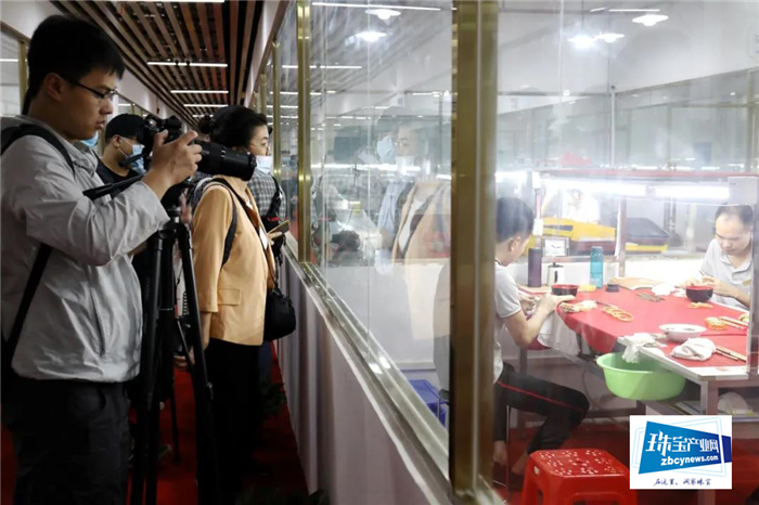 粤港澳大湾区主流媒体记者采访团走进平桂 粤港澳大湾区主流媒体记者采访团走进平桂