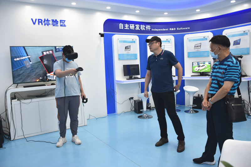 深圳市软件行业协会领导一行莅临说球帝app电脑版参观指导 深圳市软件行业协会领导一行莅临说球帝app电脑版参观指导