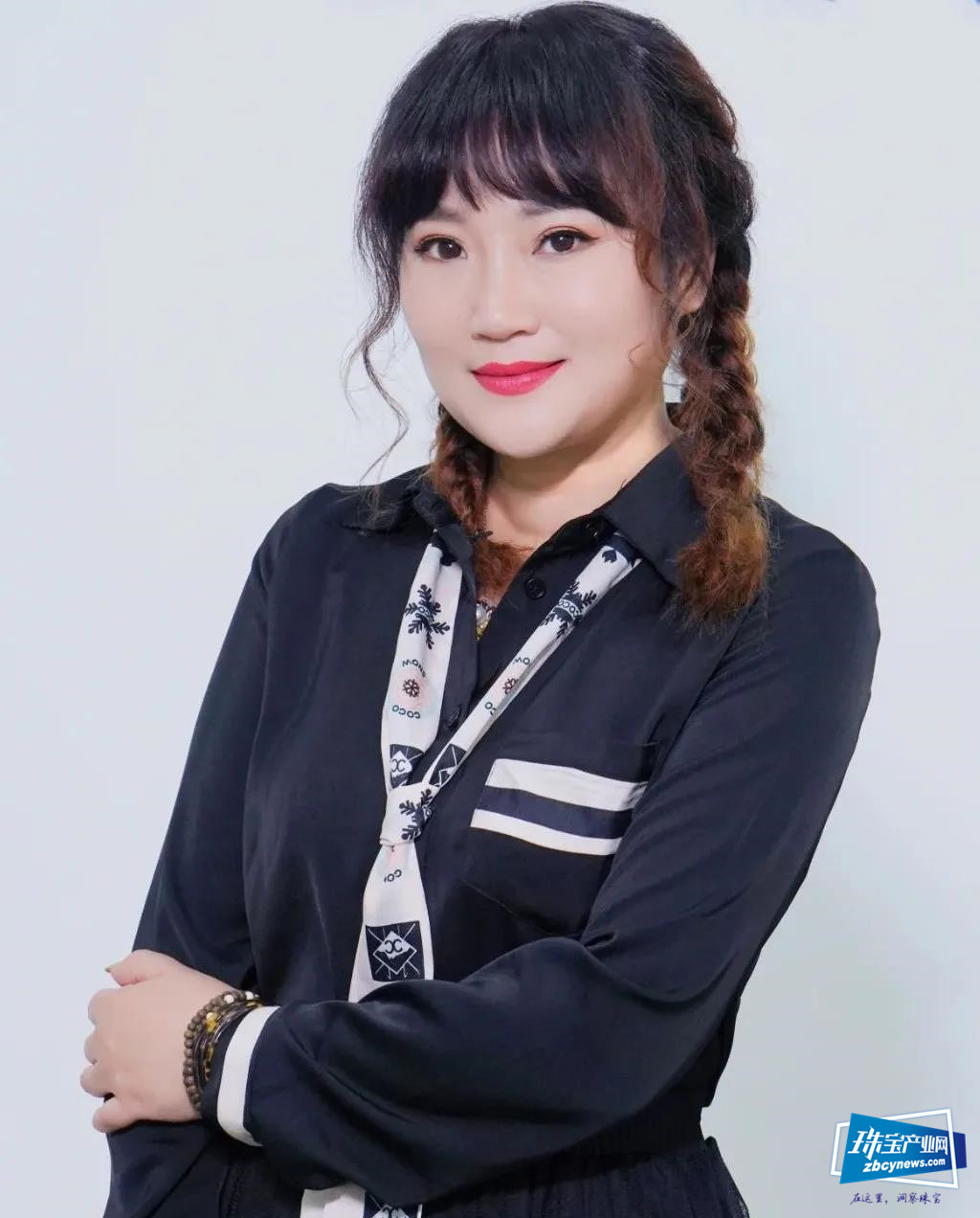 大咖解读「珠宝行业模式创新的路径」,欢迎线上线下围观 大咖解读「珠宝行业模式创新的路径」,欢迎线上线下围观
