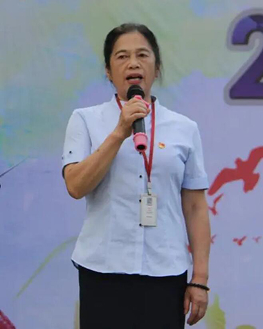 铭记历史 砥砺前行 铭记历史 砥砺前行