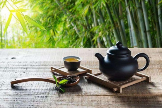 Water purification tips: What are the hazards of replacing water with tea?