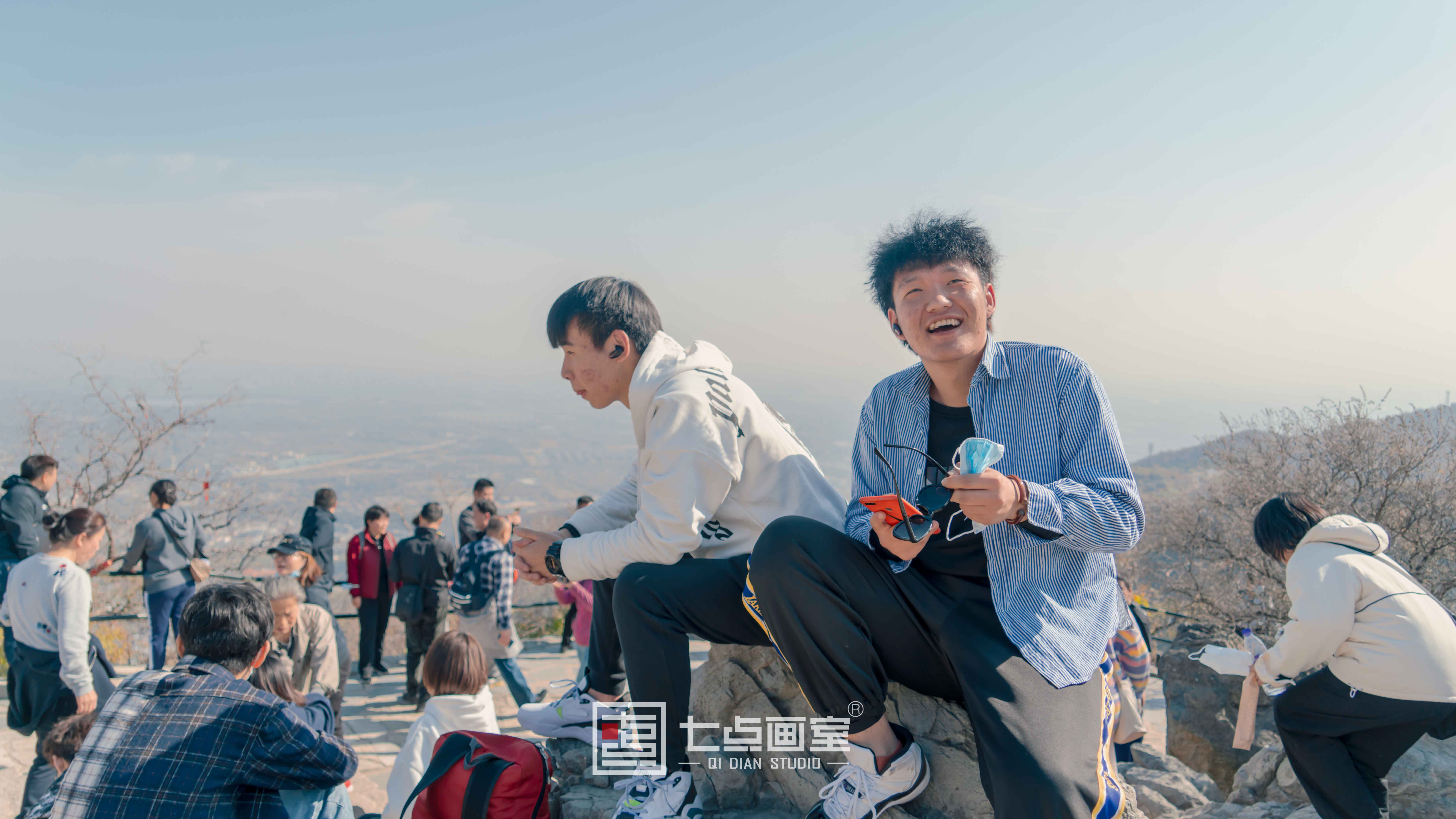 我们各自努力,在山顶上见 我们各自努力,在山顶上见