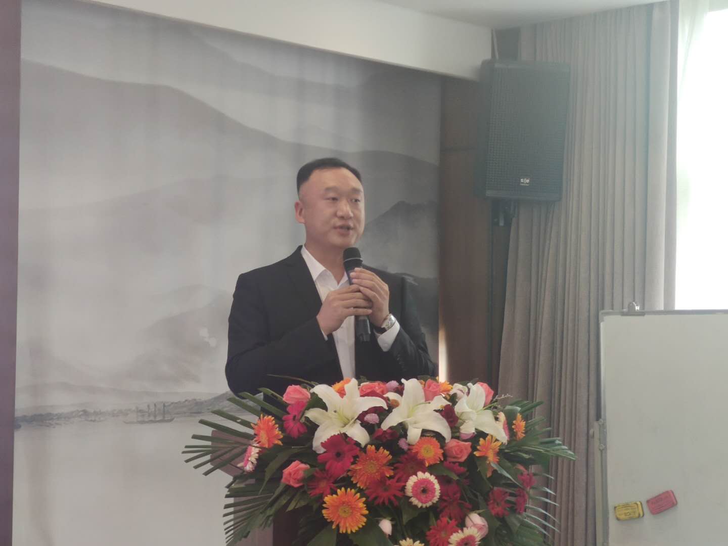 前路迢迢有知己,天下何人不识君!——合一领袖学院总裁75班开学典礼纪实 前路迢迢有知己,天下何人不识君!——合一领袖学院总裁75班开学典礼纪实