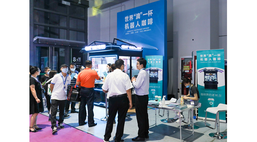 机器人咖啡亭COFE+成为上海国际智慧零售展新IP