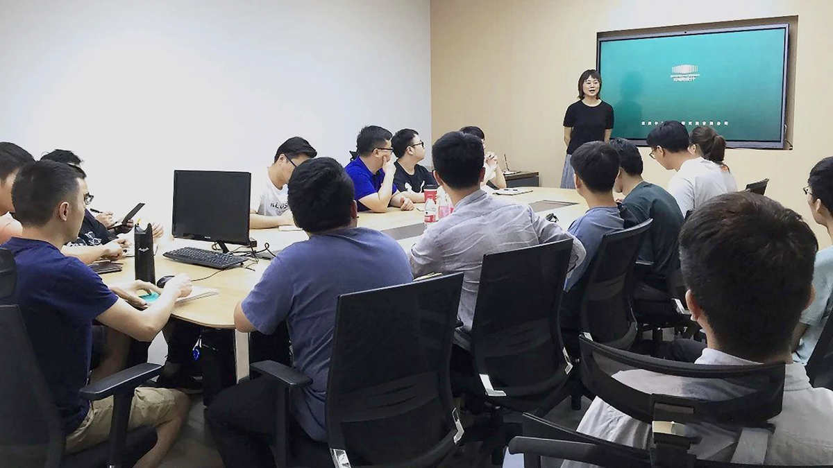 又是毕业季,欢迎新同事 又是毕业季,欢迎新同事