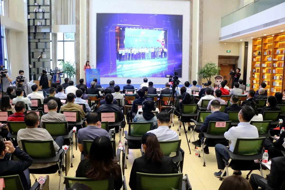 第三届全国集成电路“创业之芯”大赛圆满落幕 第三届全国集成电路“创业之芯”大赛圆满落幕
