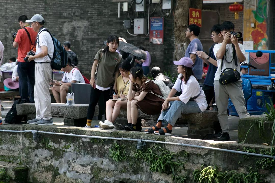 “逢简·水乡情”——广东省青年美术家协会人物画艺委会带队广州美术学院学生考察团5/12全纪录 “逢简·水乡情”——广东省青年美术家协会人物画艺委会带队广州美术学院学生考察团5/12全纪录