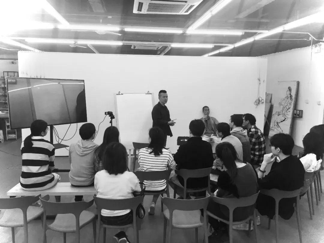 【名家讲座】1月11日陈永忠素描人物现场示范课花絮分享 【名家讲座】1月11日陈永忠素描人物现场示范课花絮分享