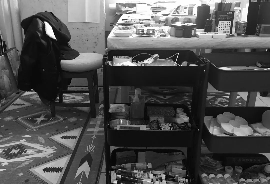 「新锐·微个展」广美| 李瑾瑜:色彩它爱恣意嬉戏 「新锐·微个展」广美| 李瑾瑜:色彩它爱恣意嬉戏