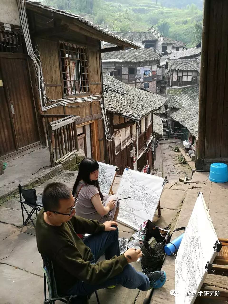 「新锐·微个展」川美| 吴多多:鲜活重庆与古城建筑的交融山水 「新锐·微个展」川美| 吴多多:鲜活重庆与古城建筑的交融山水