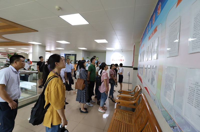 梧州市城建投资发展集团有限公司一行莅临北二环公司开展党建工作交流