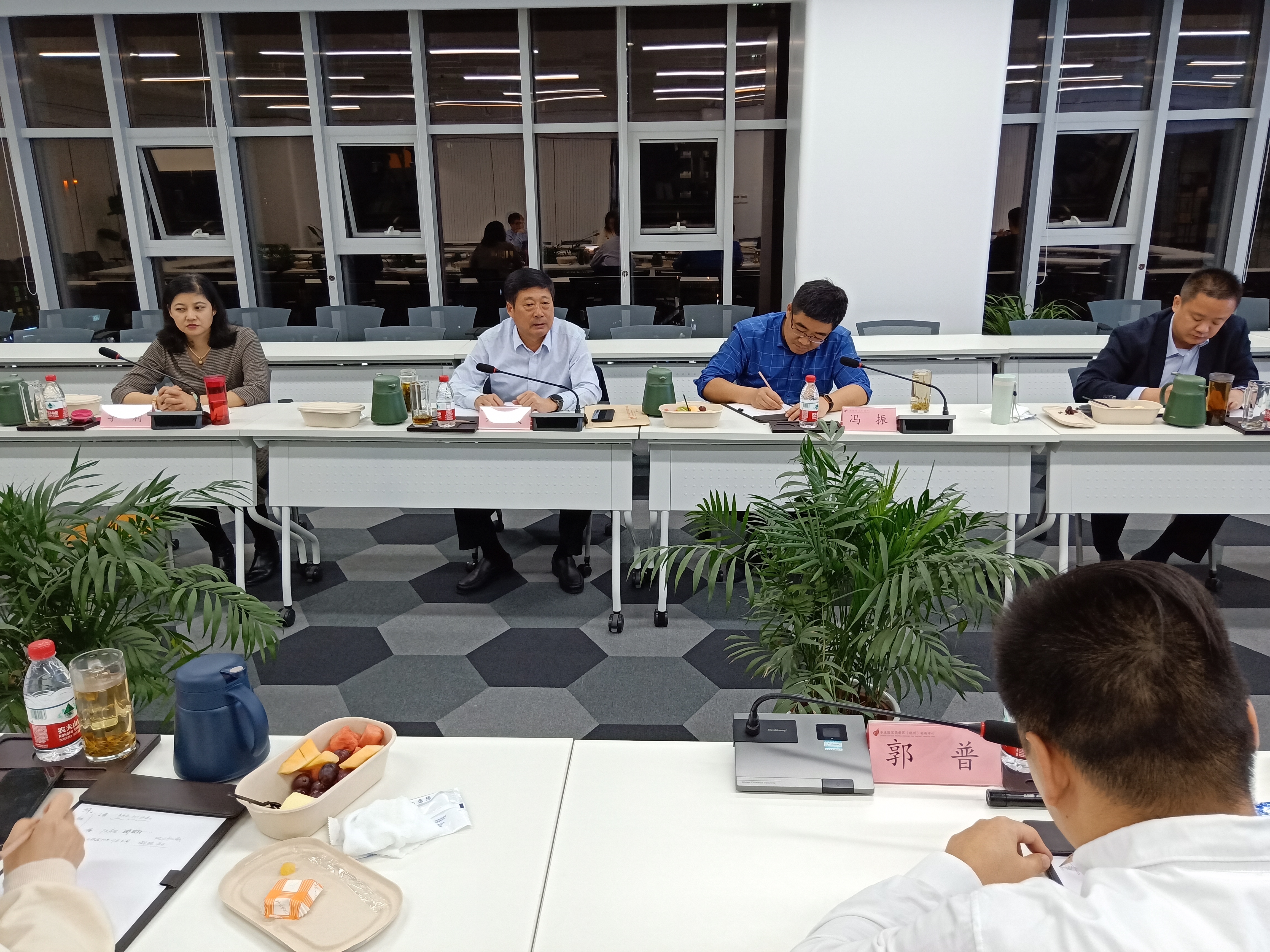 枣庄高新区领导到访杭州飞地 枣庄高新区领导到访杭州飞地
