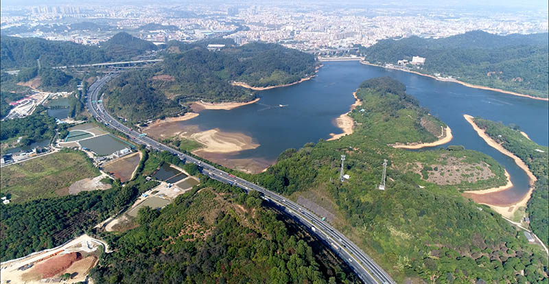短信特邀9大平台交通收入持续回升，穆迪评级展望上调