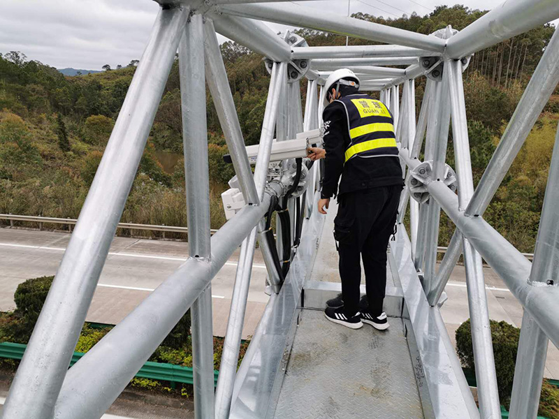 ETC gantry on the Cangyu Expressway optimized for higher accuracy