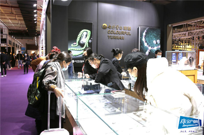 七彩云南“本命福佑”系列全新升级亮相2020中国国际珠宝展 七彩云南“本命福佑”系列全新升级亮相2020中国国际珠宝展