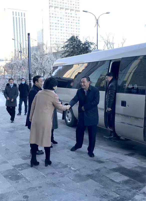 长春市人大常委会党组副书记、副主任王明德一行莅临长春IFC项目视察 长春市人大常委会党组副书记、副主任王明德一行莅临长春IFC项目视察