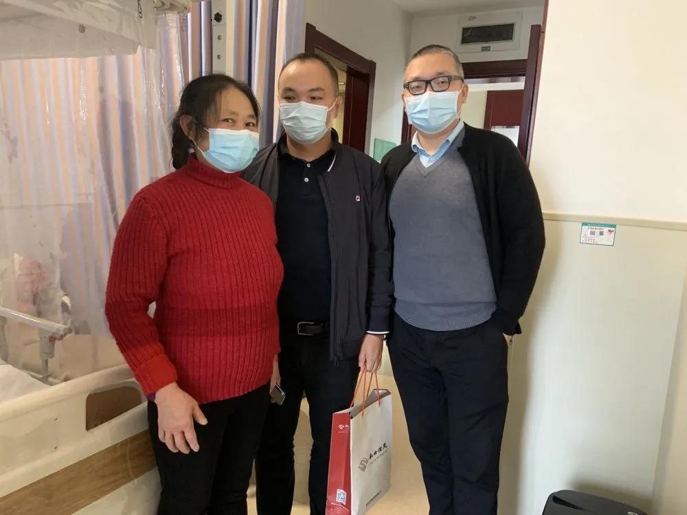 爱心捐款 情暖员工——公司组织为患病员工捐献爱心 爱心捐款 情暖员工——公司组织为患病员工捐献爱心