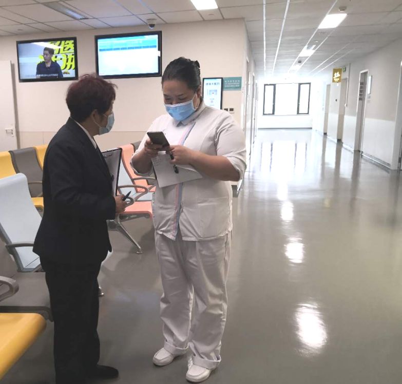“知心姐姐”--记卫事康厦门项目院方护士长张秦鹭