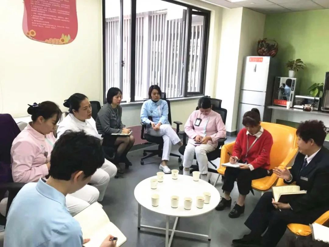 “知心姐姐”--记卫事康厦门项目院方护士长张秦鹭