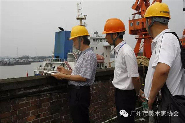 【广州市美协】2015年广州市美协人物画艺委会画家走进广州港采风写生 【广州市美协】2015年广州市美协人物画艺委会画家走进广州港采风写生