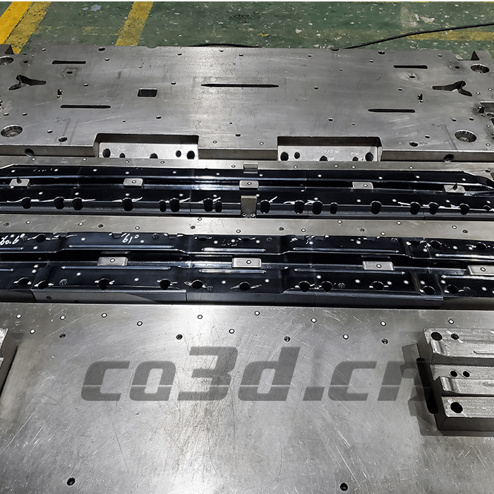 Three dimensional inspection of automobile mould