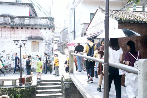广东省青年美协人物画艺委会走进顺德逢简水乡采风写生 广东省青年美协人物画艺委会走进顺德逢简水乡采风写生