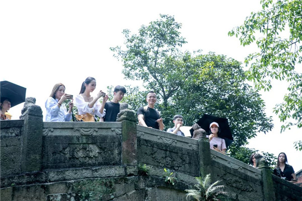 广东省青年美协人物画艺委会走进顺德逢简水乡采风写生 广东省青年美协人物画艺委会走进顺德逢简水乡采风写生