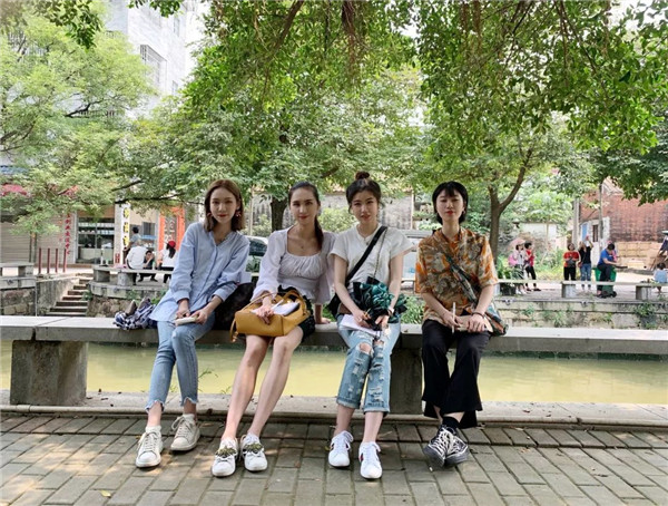 广东省青年美协人物画艺委会走进顺德逢简水乡采风写生 广东省青年美协人物画艺委会走进顺德逢简水乡采风写生