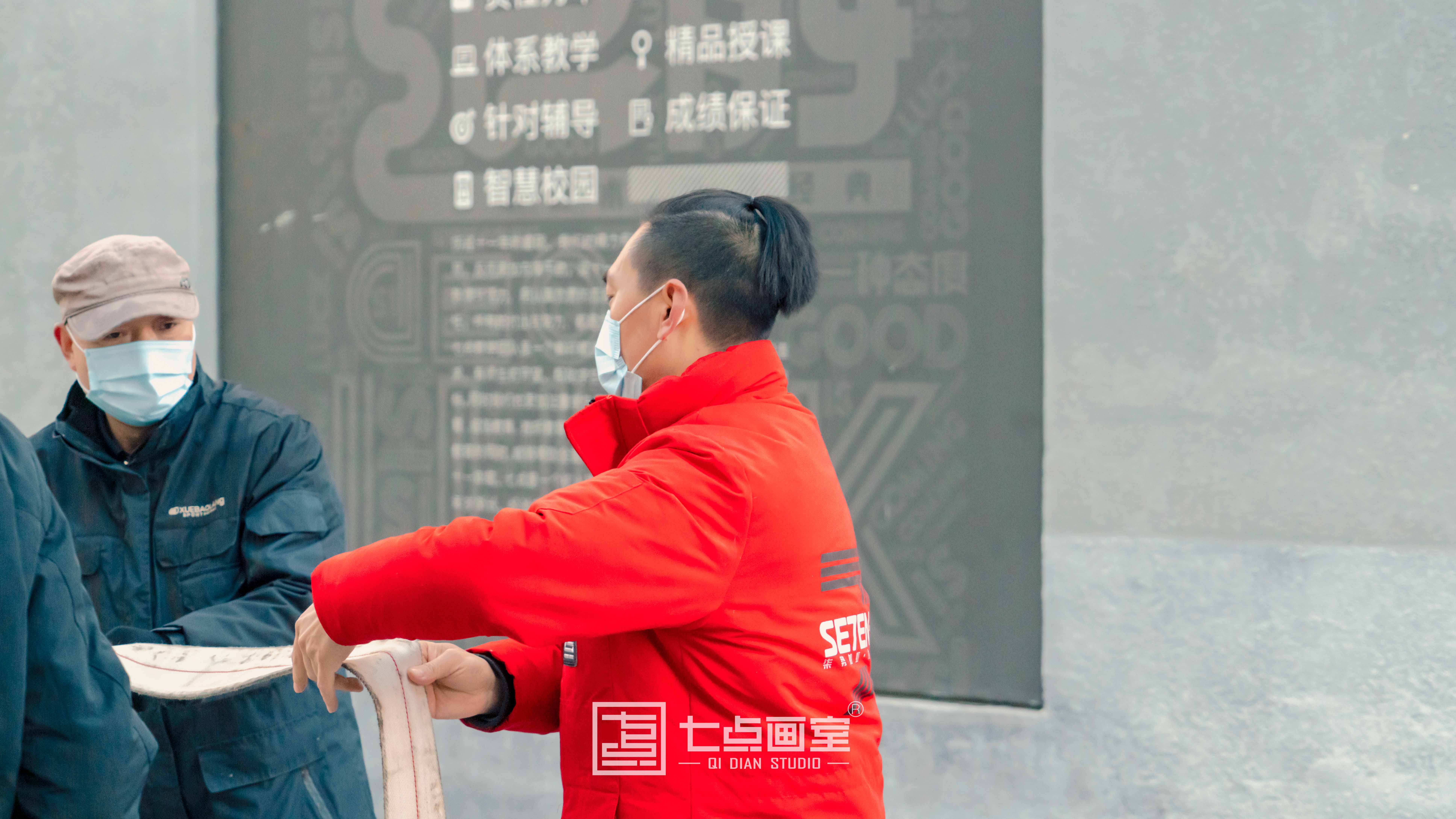 防患于未“燃丨七点画室“一警六员”消防实训 防患于未“燃丨七点画室“一警六员”消防实训